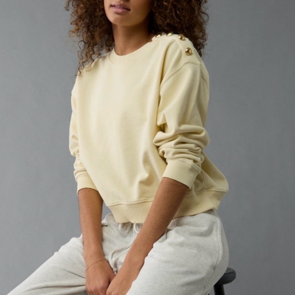 American Eagle Sidekick Shrunken Buttery Yellow Crew Neck Sweatshirt Sz M